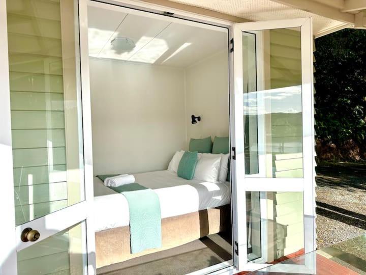 Haruru Falls Motel & Conference Centre Paihia Exterior photo
